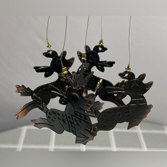 Vtg Santa & Reindeer Wind Chimes Rich Bronze Tone Metal Christmas Decor - Picture 6 of 12